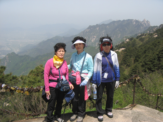 img_7173_copy1.jpg