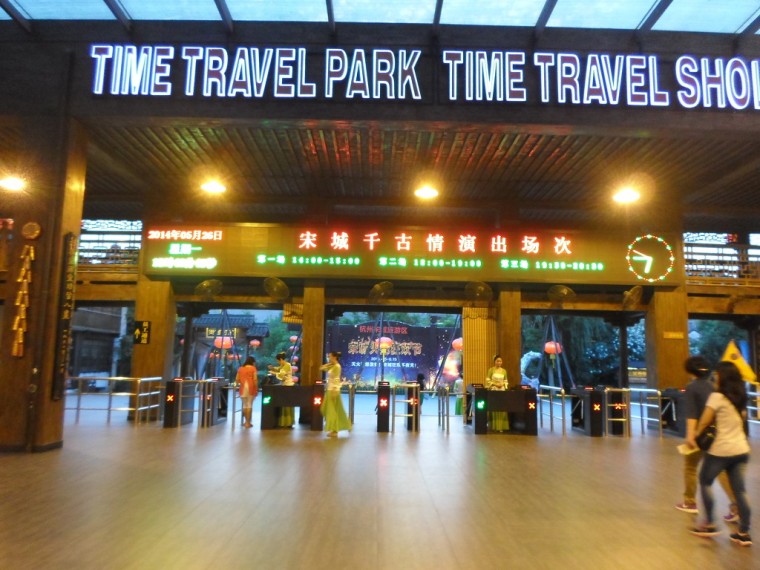 24731C4D53891A7904EE57_7HYhqxQVQSE